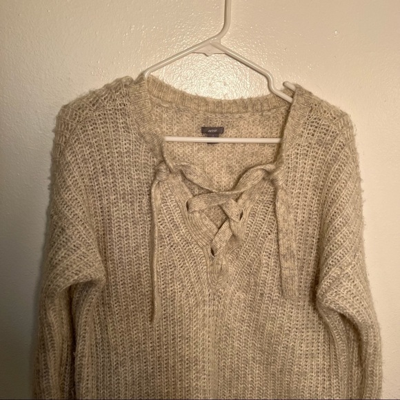 Aerie Oversized Lace-Up Pullover Sweater Tunic - Picture 4 of 13